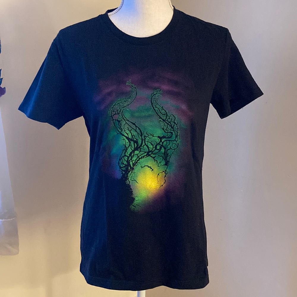 Maleficient Black T Shirt Medium